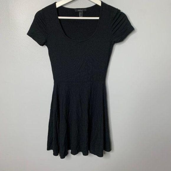 Forever 21 Ribbed Short‎ Sleeve Dress - Picture 1 of 3